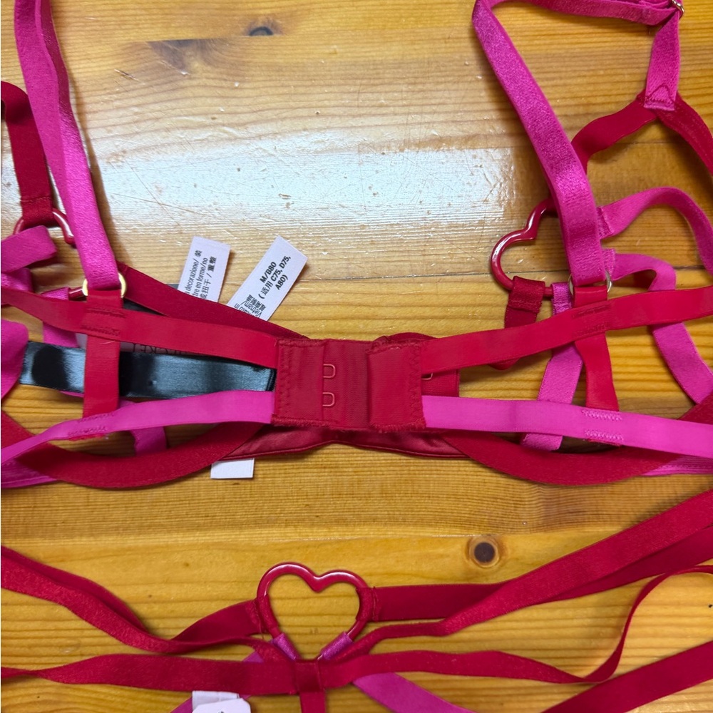 NWT Victorias Secret Very Sexy Heartware Open-Cup Strappy Caged Demi Bra Set - Picture 7 of 8
